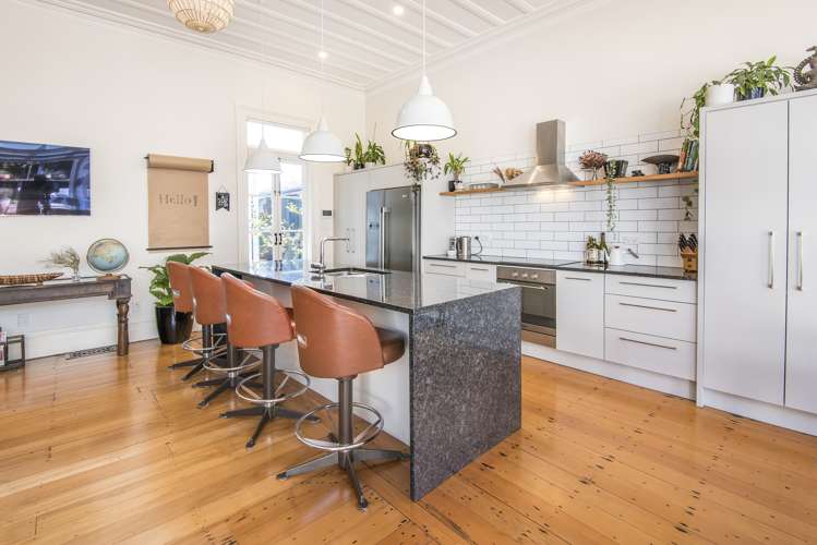 1/90 Victoria Road Devonport_6