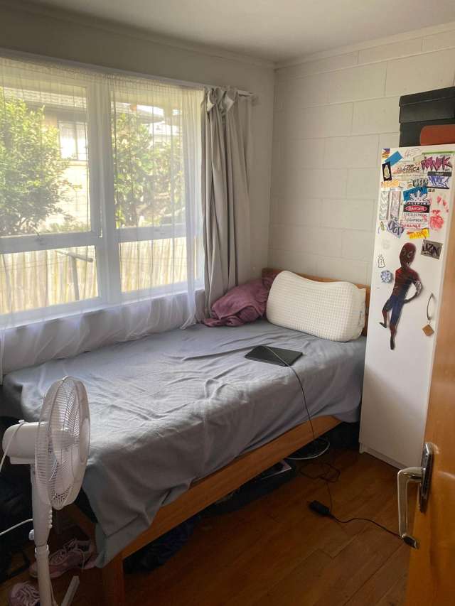 2/13 Alcock Street Mt Wellington_4