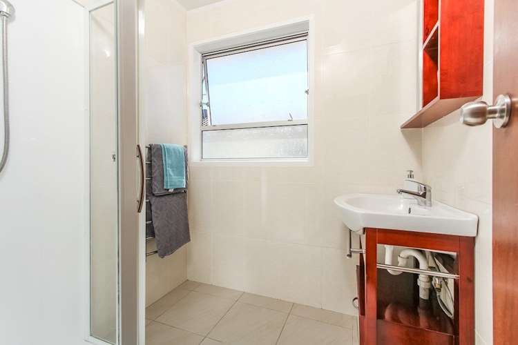 1/7 Almond Place Mount Wellington_14