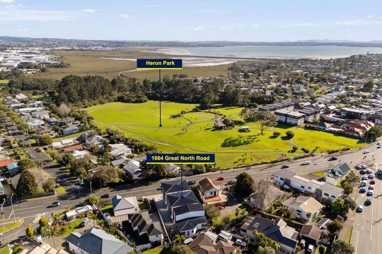 1-4, 1664 Great North Road Avondale_30