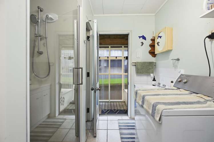 210 Cooper Drive Kawhia_11