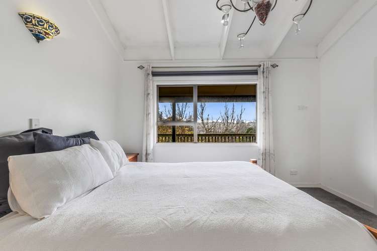 1/1 Sharon Road Browns Bay_18