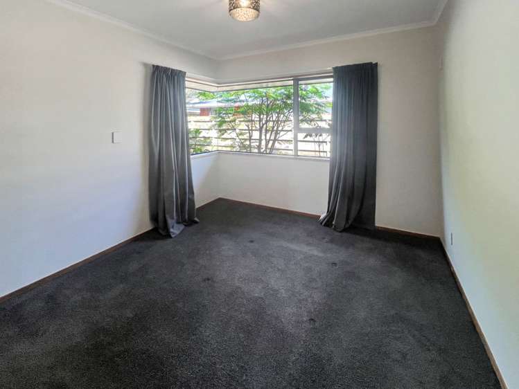 3 Silverdale Court 2145_5