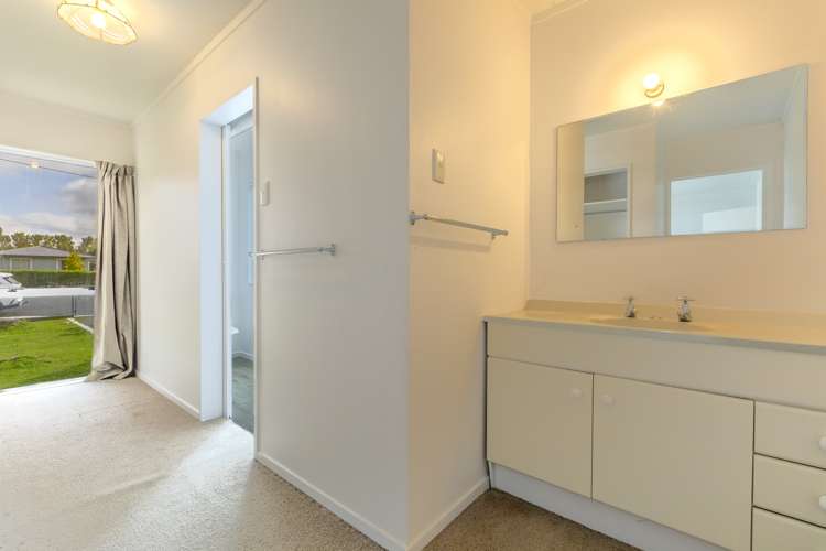 38 Francis Drake Street Waipukurau and Surrounds_12