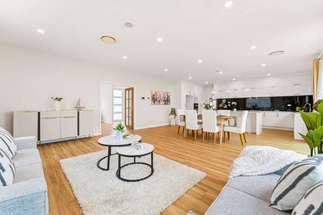20 Mackay Drive Greenhithe_4