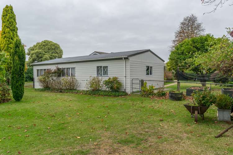 195 Athlone Drive Cambridge_13