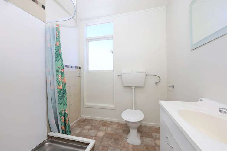 10/360A Onehunga Mall Onehunga_7