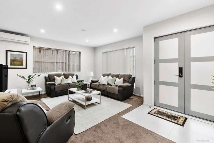 4 Ballindrait Drive Flat Bush_19