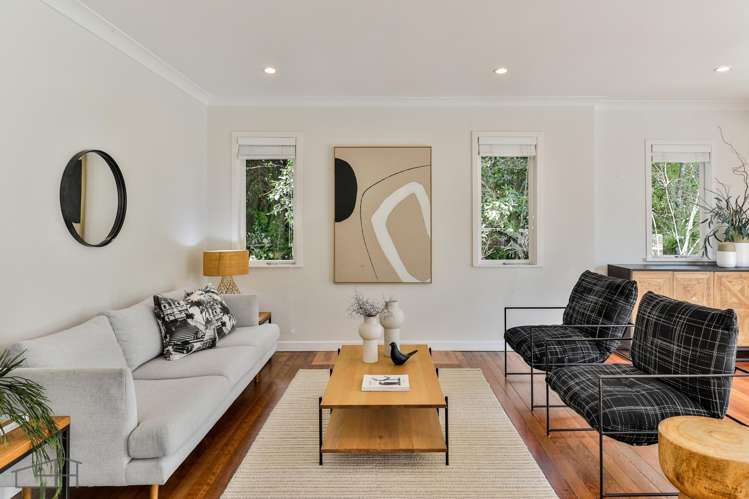 155 Scenic Drive Titirangi_6