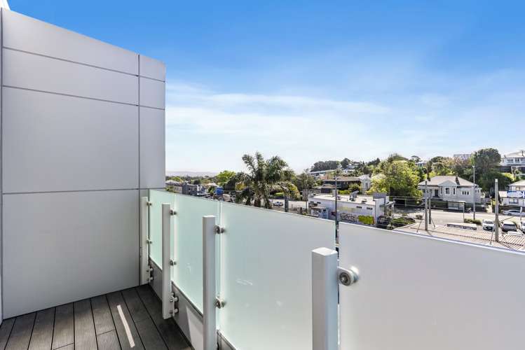 313/3 Morningside Drive Morningside_14