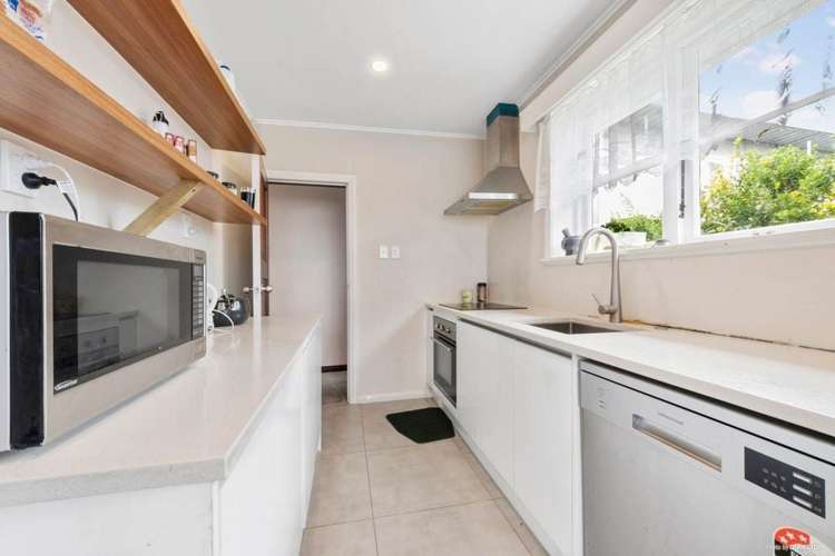 204 Blockhouse Bay Road Avondale_5