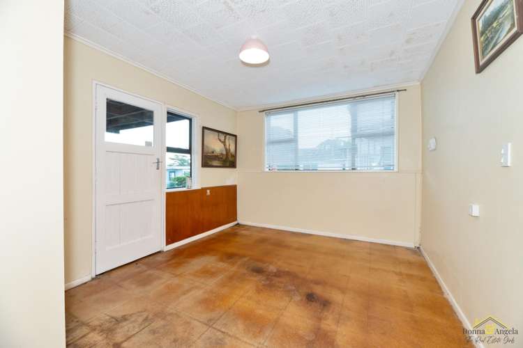 3 Gill Crescent Blockhouse Bay_24