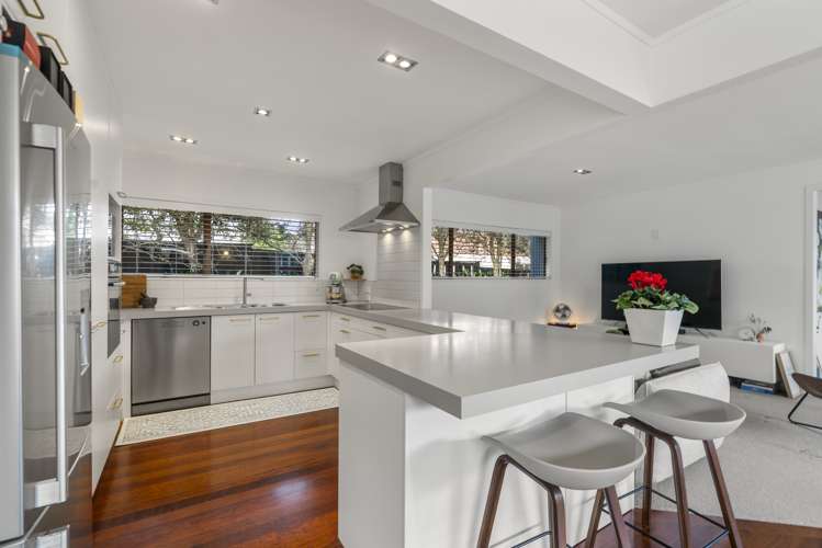 13 James Evans Drive Northcote_7