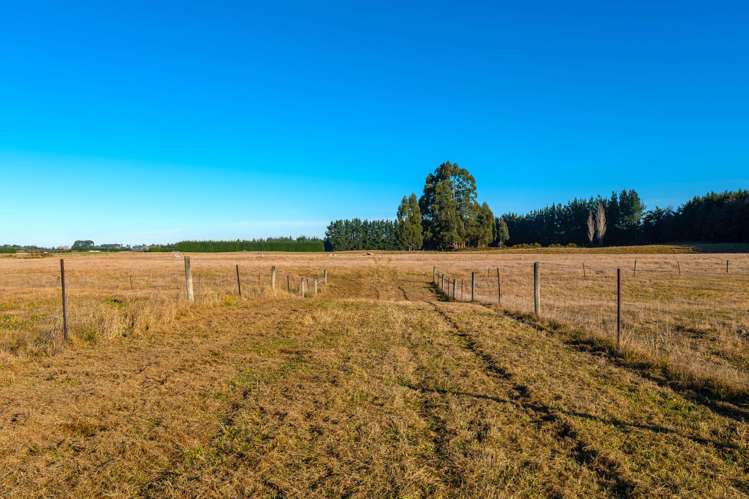 343 Halkett Road West Melton_6