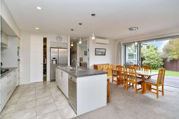 67 Ti Rakau Drive Woolston_9