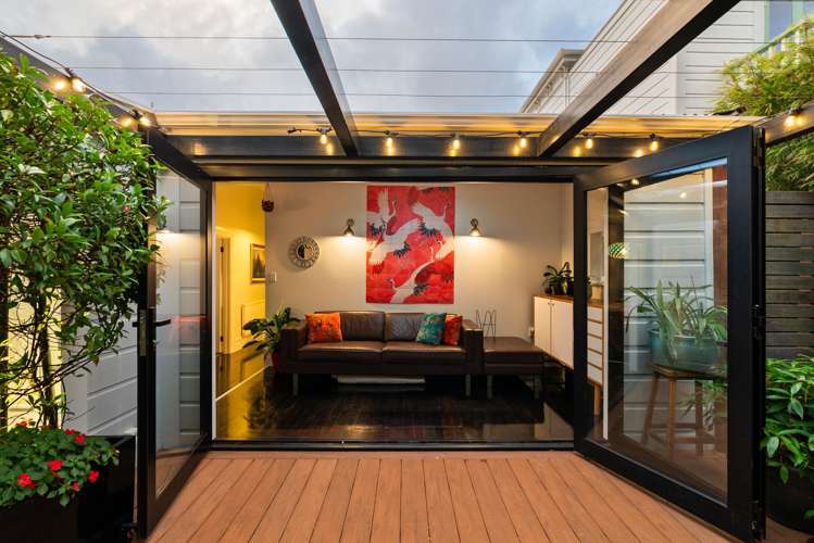 73 Austin Street Mount Victoria_29