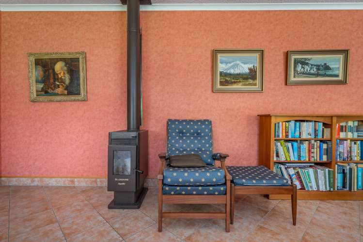 128 Tararua Drive Masterton_14