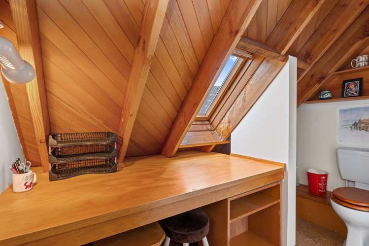 2/4 Herbs Place Cashmere_19
