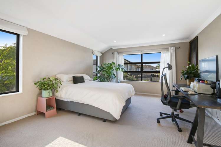 22 Bur Oak Terrace Schnapper Rock_18