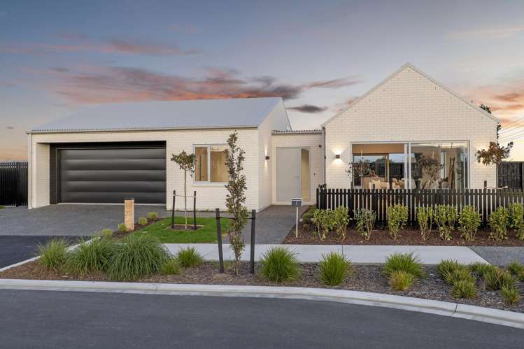 2 Arbor Green Boulevard_0