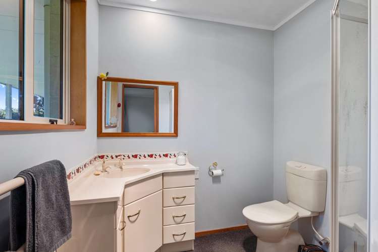 238 Beach Road East Elgin_10