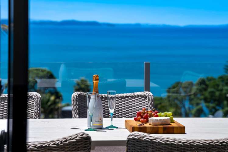 72 Duncansby Road Stanmore Bay_15