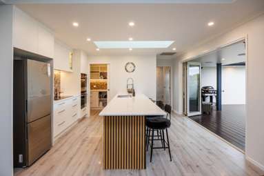61 Hartwell Drive_1