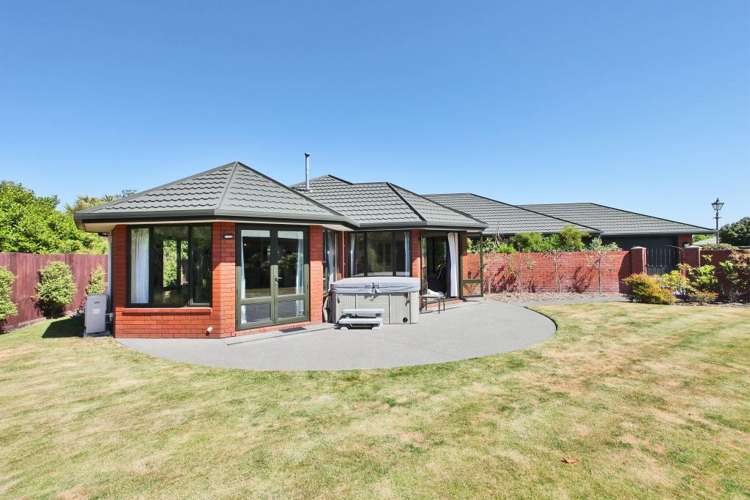 15 Monet Vale Rolleston_11