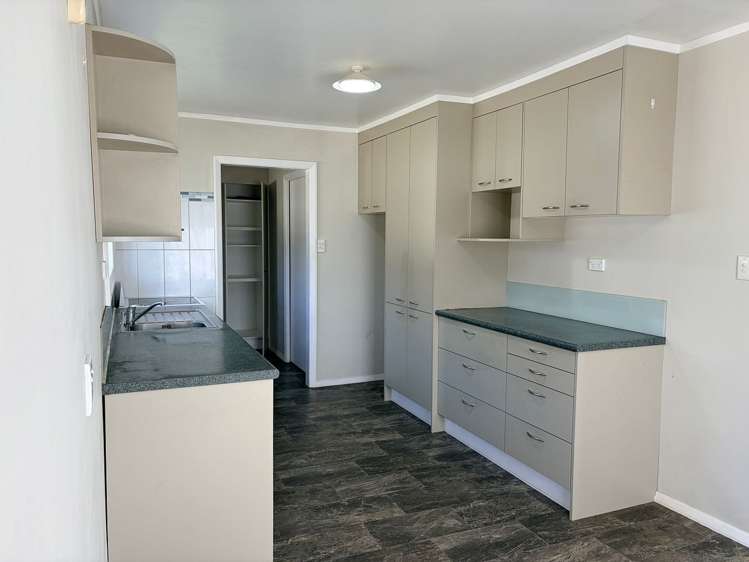 19 Hay Street Wainuiomata_6