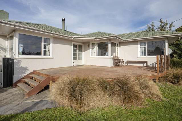 INVEST OR ENJOY IN A PRIME LOCATION