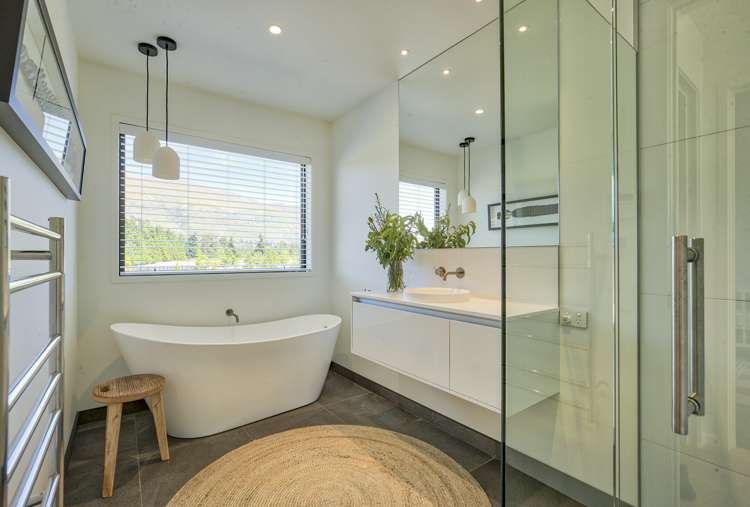 2 Little Orchard Way Wanaka_8