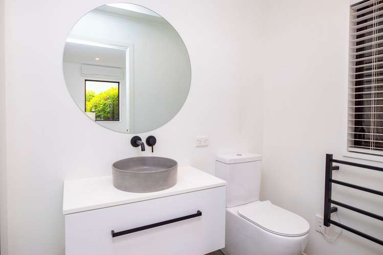 11 Dobson Street Gleniti_14