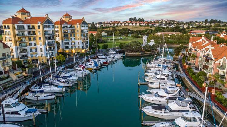 3 Waterside Crescent Gulf Harbour_32