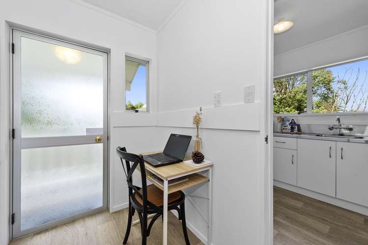 77a Lake Crescent Hamilton Lake_8