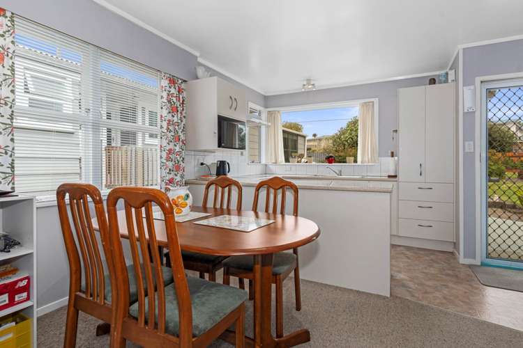 23 Manapouri Street Tikipunga_12