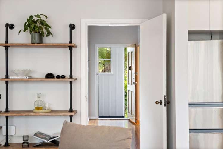84 Daventry Street Waterview_11
