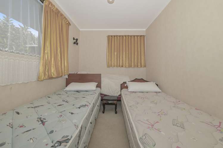 33 Lydbrook Place Otumoetai_12