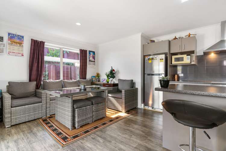 6 Austen Way Hairini_8