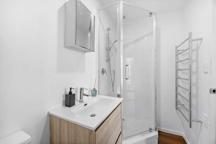 9 Stokes Avenue Te Atatu Peninsula_23