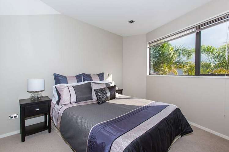 1/14 Stratford Avenue Milford_9