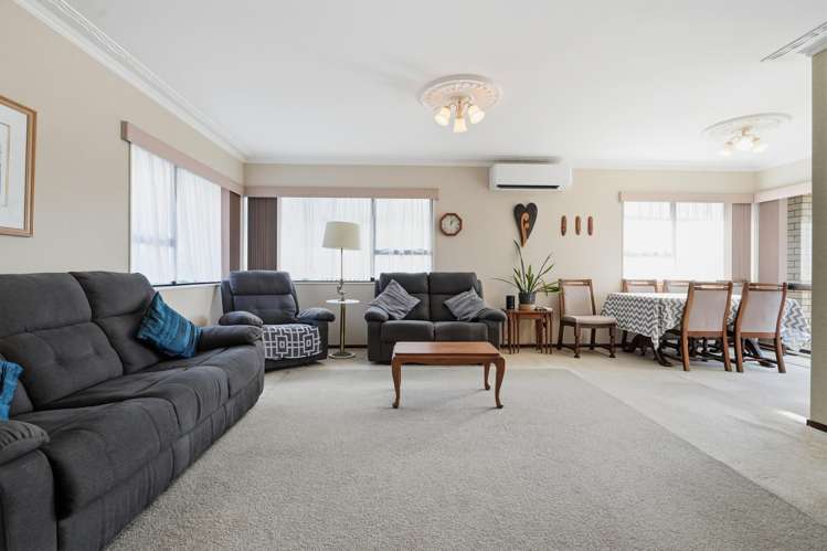2/5 Milwaukee Place Glendene_3