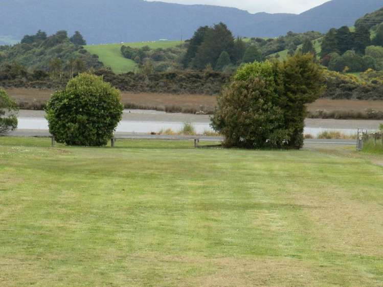 2367 Papatowai Highway Papatowai/Pounawea_25