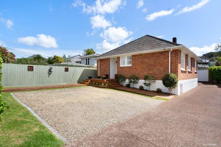 43 Hutchinson Avenue New Lynn_15