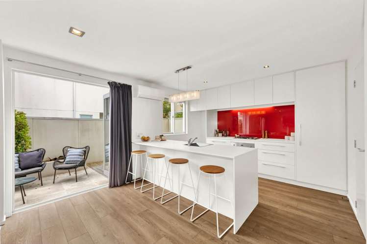 86B Canon Street St. Albans_14