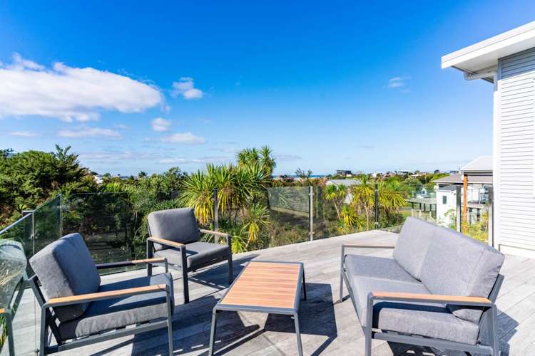 27 Taranui Place Mangawhai Heads_17