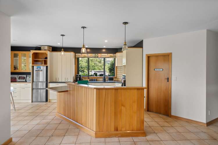 2 Cotswold Road Omihi_27