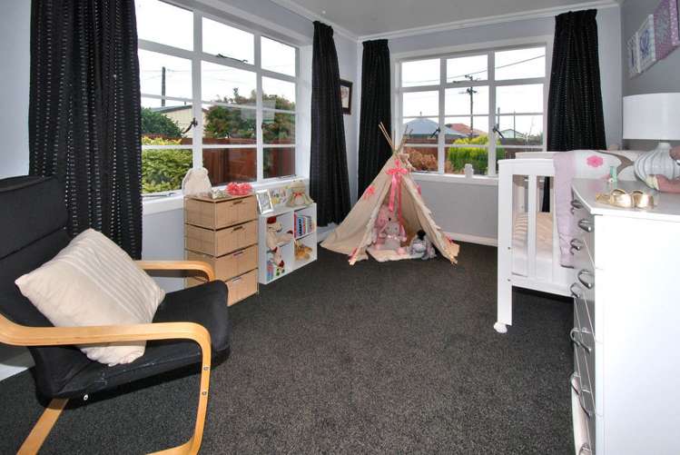 68 Amyes Road Hornby_10