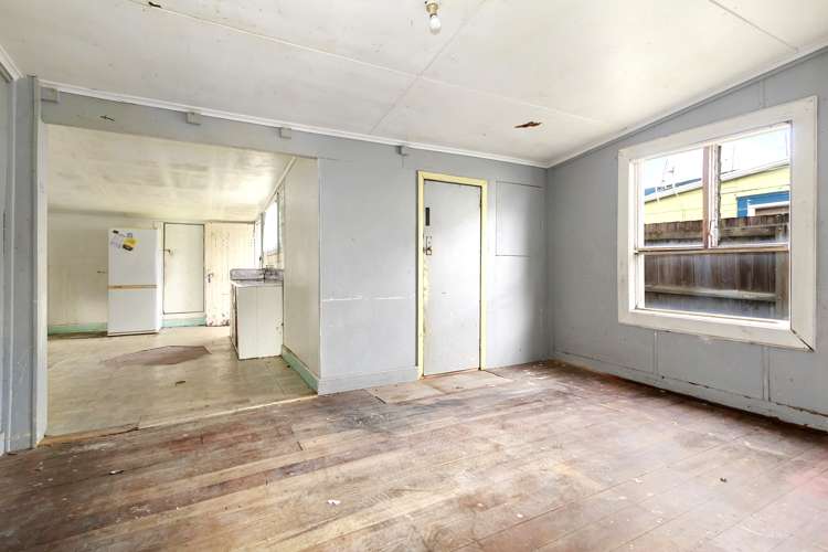 12 Bolton Street Petone_7