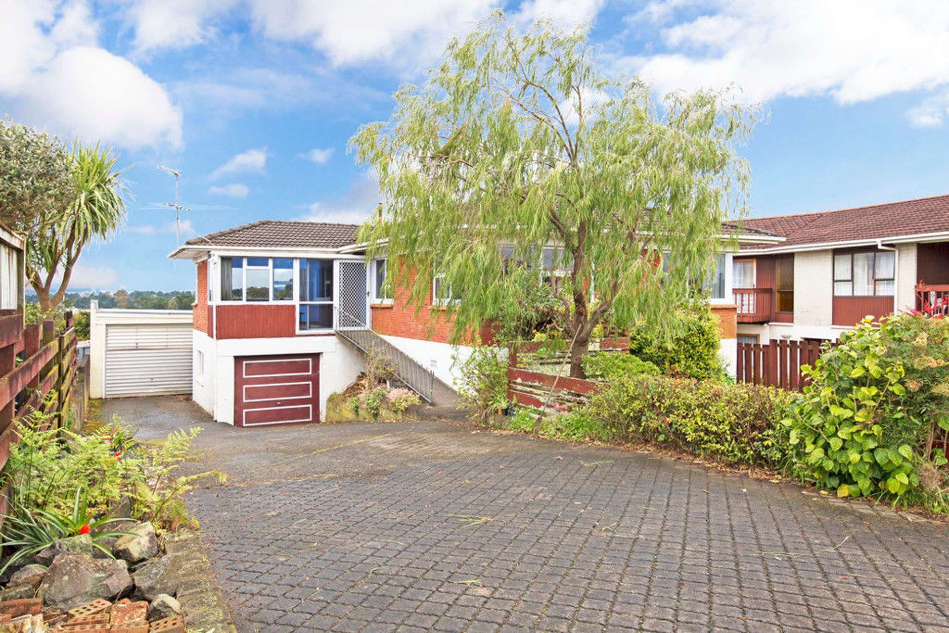 37 La Trobe Street Pakuranga Heights_0