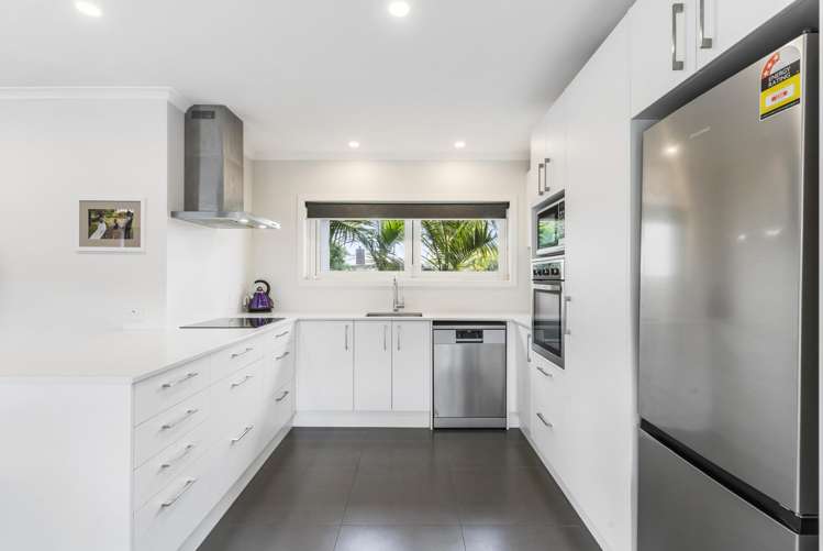 1/13 Edmund Hillary Avenue Papakura_9